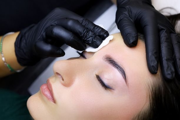 Eyebrow Lamination in Anna Nagar