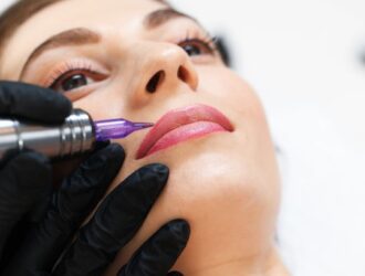 Lip Colour Shading in Anna Nagar